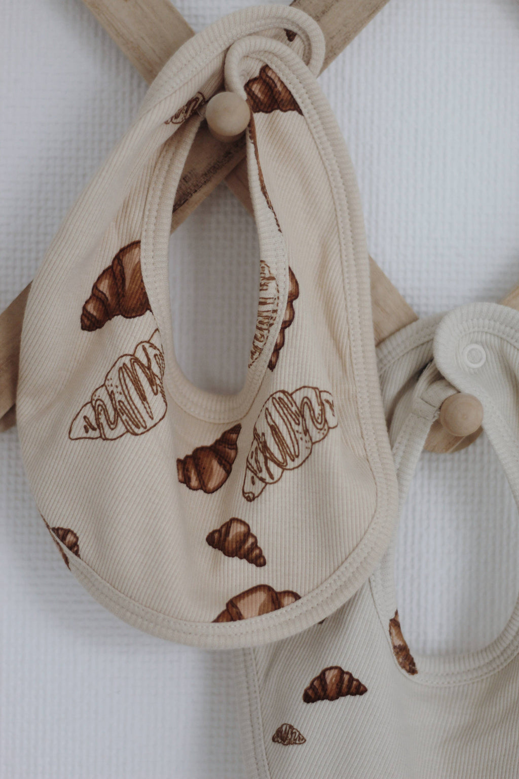 KUTTER bib, 2 pak - Croissant mini print