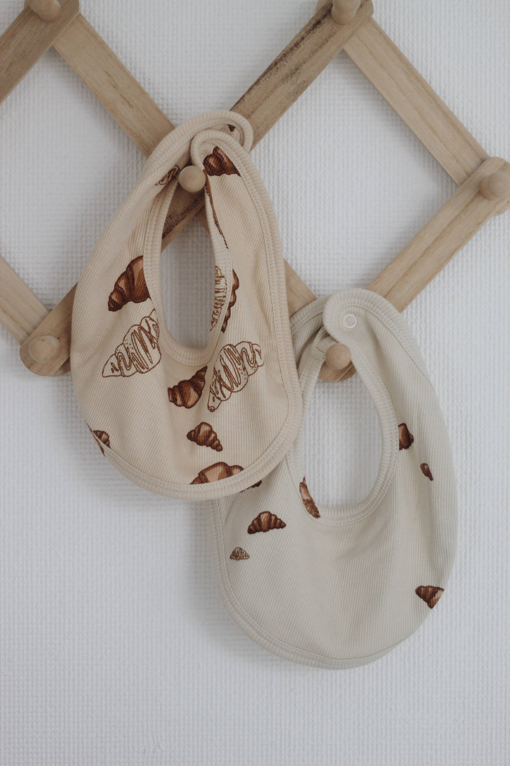 KUTTER bib, 2 pak - Croissant mini print